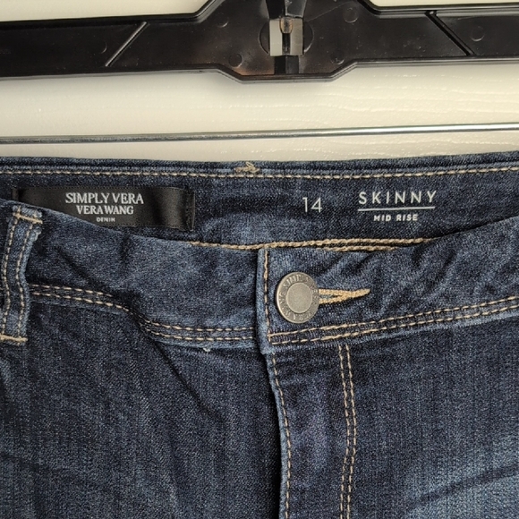 Simply Vera Vera Wang Dark Indigo Straight Leg Jeans - Picture 2 of 8